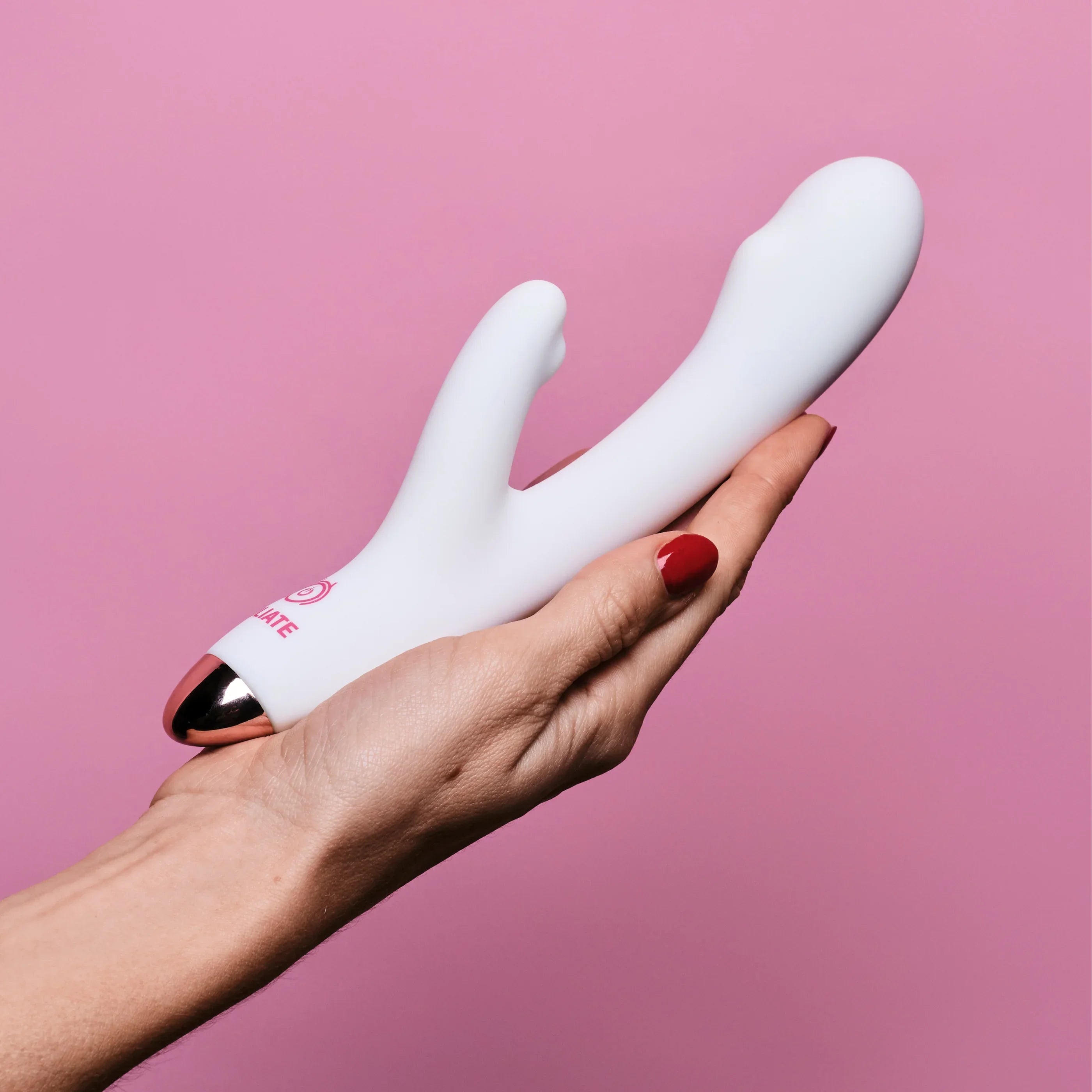 meilleur vibromasseur rabbit clitoris sextoy chauffant Goliate myPleasure Plus efficace
